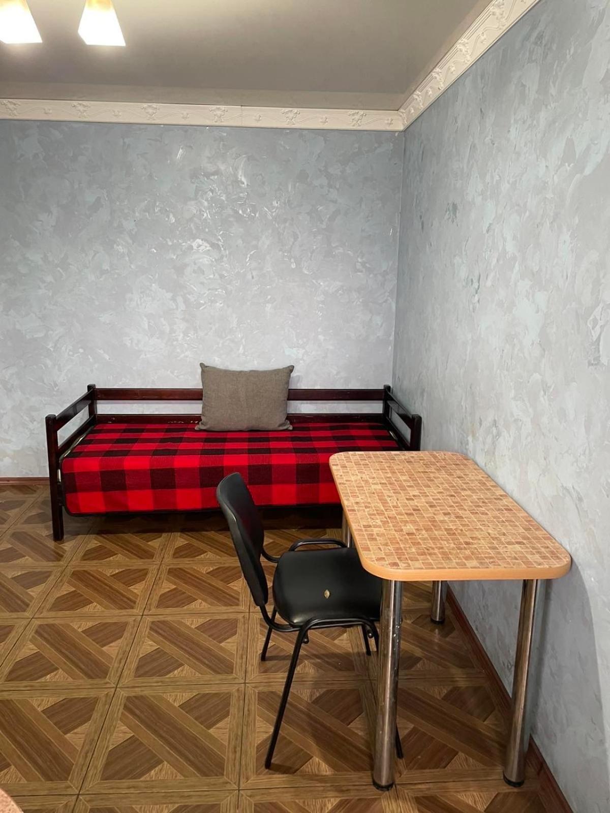 Апартаменти В Парку Umanʼ Zimmer foto